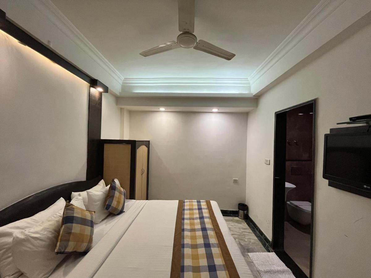 Hotel Moti Palace Agra  Esterno foto