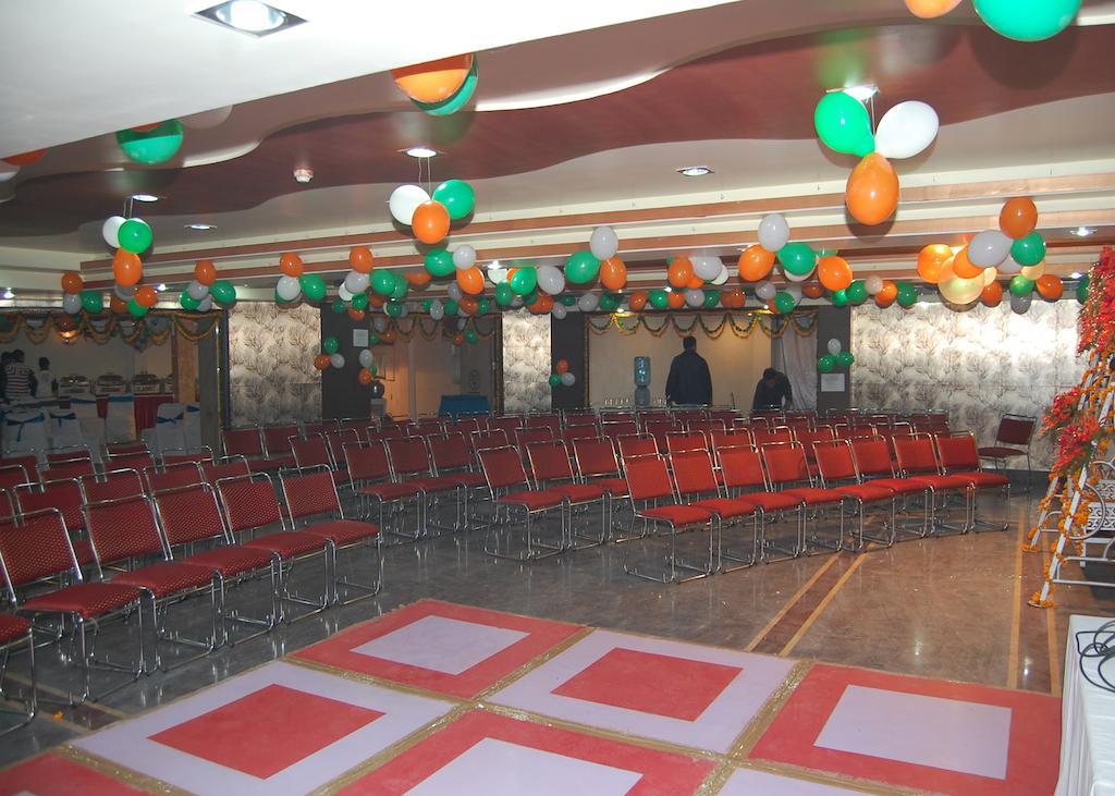 Hotel Moti Palace Agra  Esterno foto