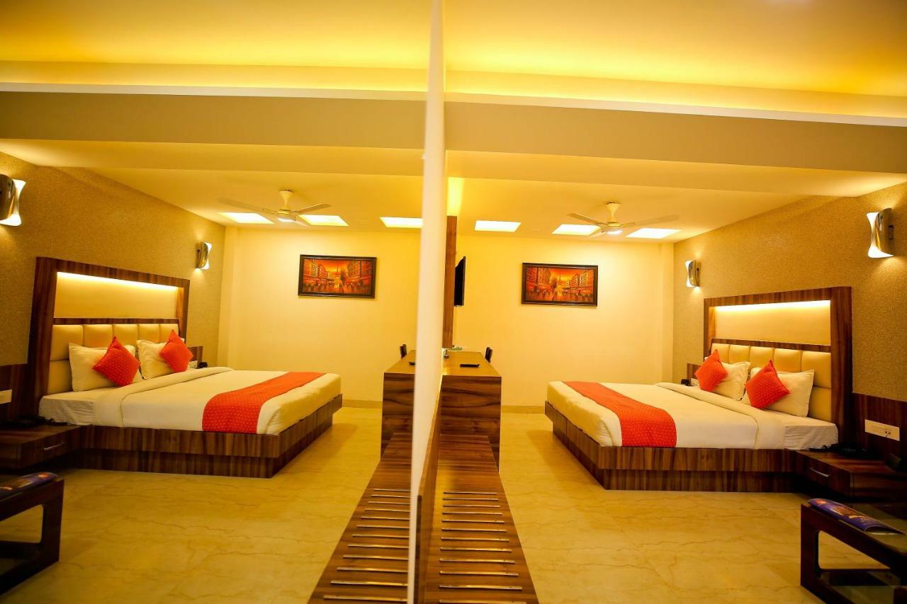 Hotel Moti Palace Agra  Esterno foto