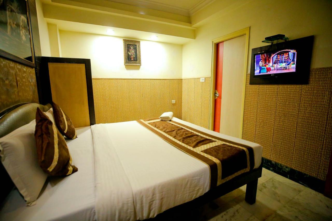 Hotel Moti Palace Agra  Esterno foto