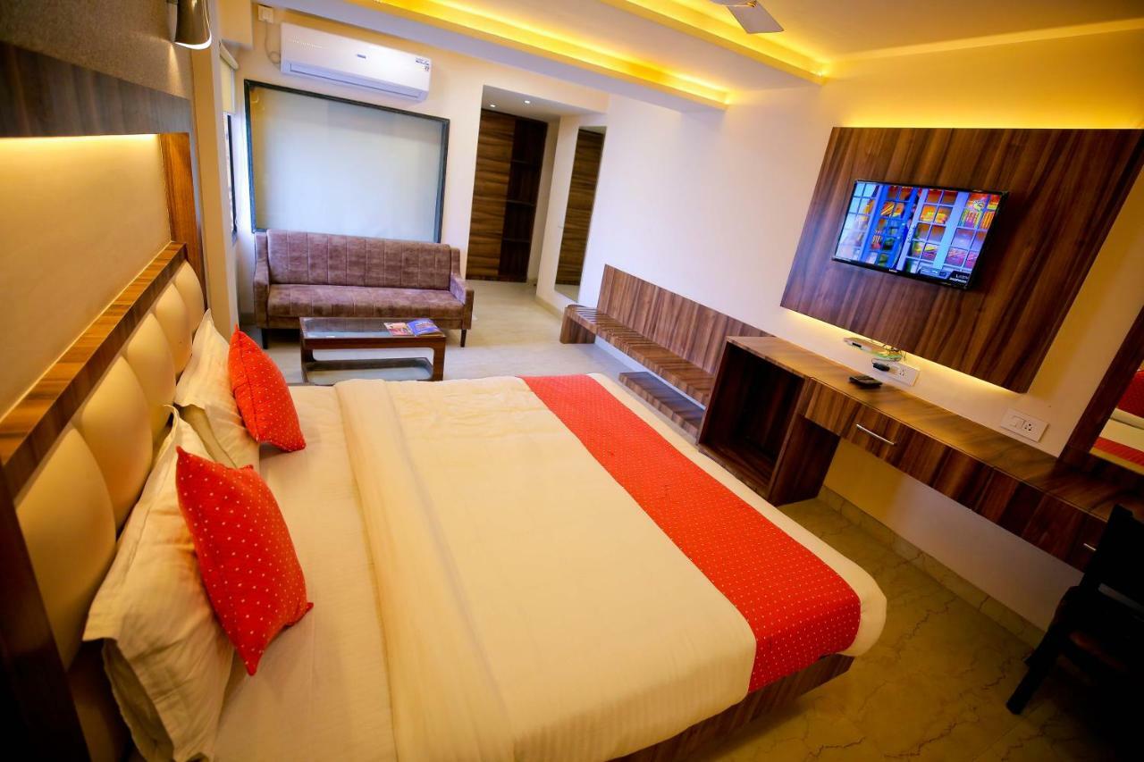 Hotel Moti Palace Agra  Esterno foto