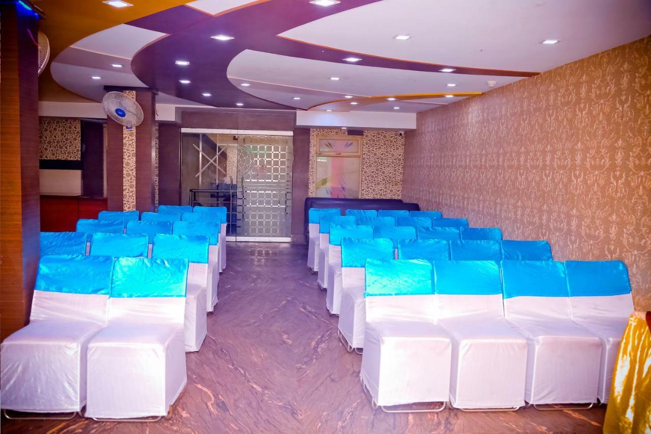 Hotel Moti Palace Agra  Esterno foto