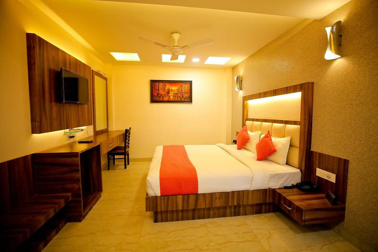 Hotel Moti Palace Agra  Esterno foto